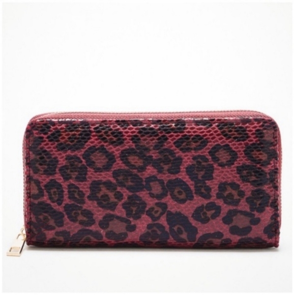 Red Leopard Print Wallet - Picture 2 of 4